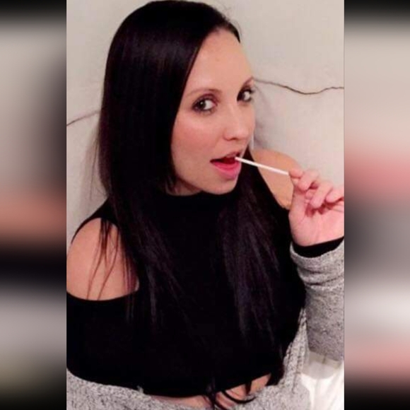 Meet your Posher, Angela - Picture 4 of 10